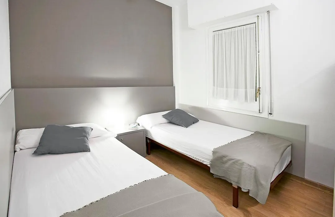Sant Jordi Apartments Sagrada Familia-1